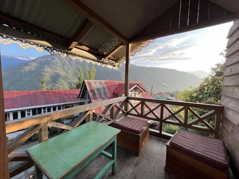 Odyssey'S Darap Eco Retreat Pelling Exterior foto