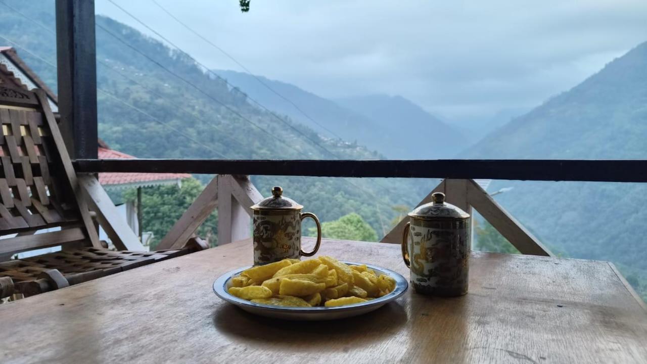Odyssey'S Darap Eco Retreat Pelling Exterior foto