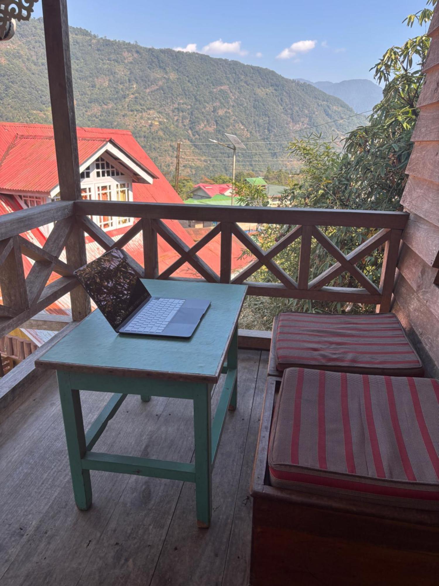 Odyssey'S Darap Eco Retreat Pelling Exterior foto